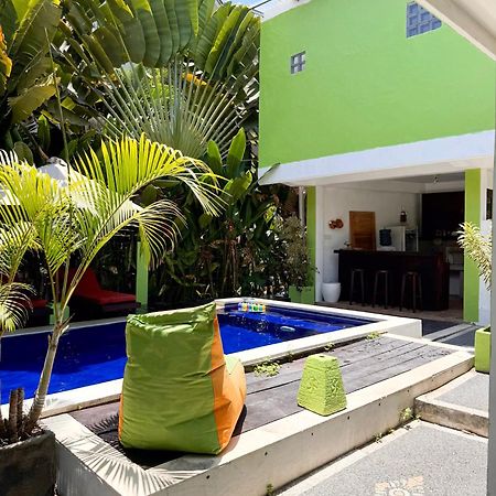 Urban Jungle Beach House Canggu Eksteriør bilde